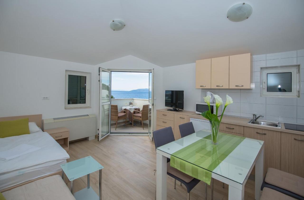 Apartments Beach Makarska Ngoại thất bức ảnh