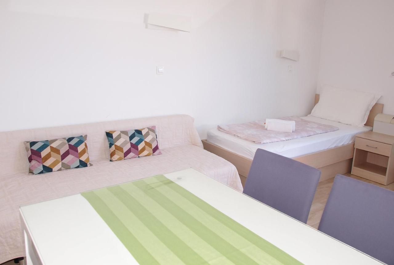 Apartments Beach Makarska Ngoại thất bức ảnh