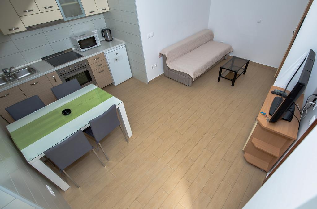 Apartments Beach Makarska Phòng bức ảnh