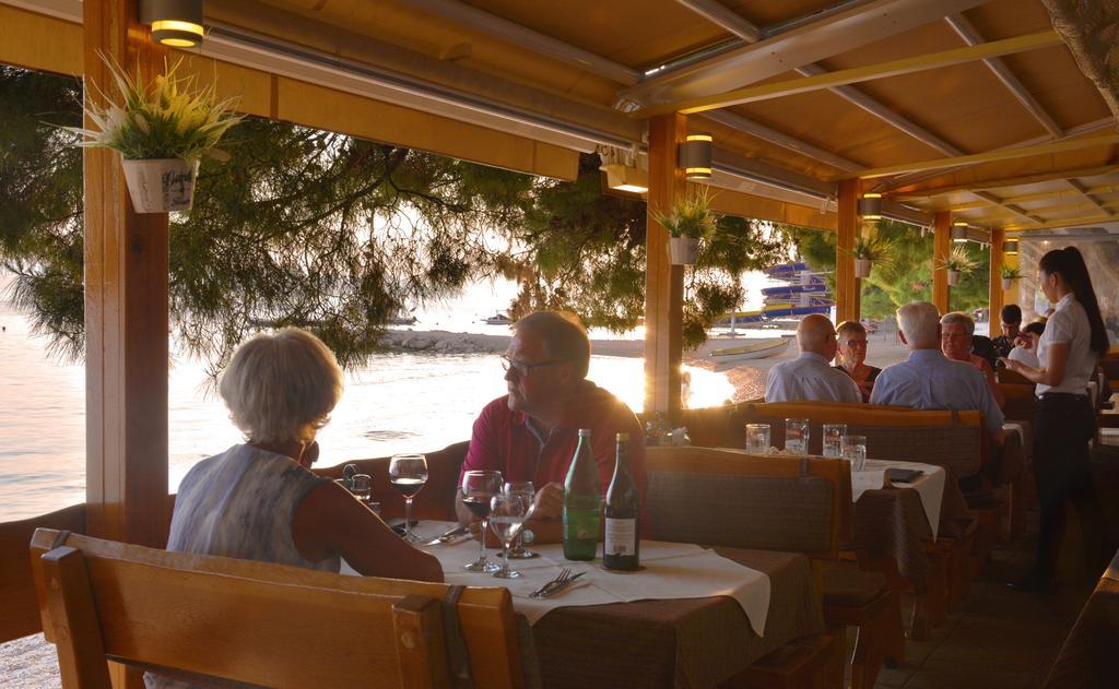Apartments Beach Makarska Ngoại thất bức ảnh